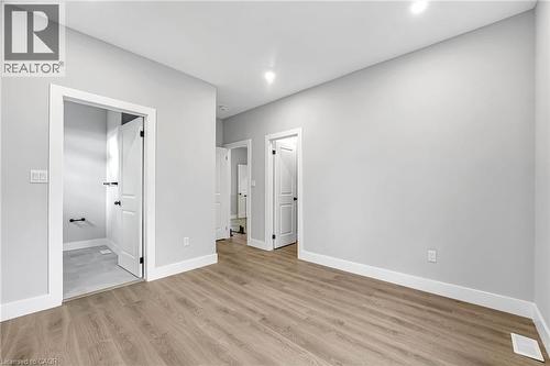 28 Norwich Street W, Guelph, ON - Indoor Photo Showing Other Room