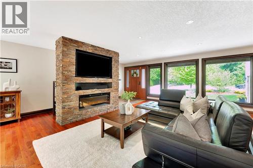 11 Maple Hill Drive, Kitchener, ON - Indoor Photo Showing Living Room With Fireplace