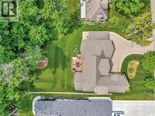 11 Maple Hill Drive, Kitchener, ON - Outdoor