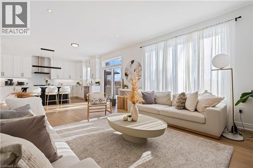 66 Cesar Place, Ancaster, ON - Indoor Photo Showing Living Room