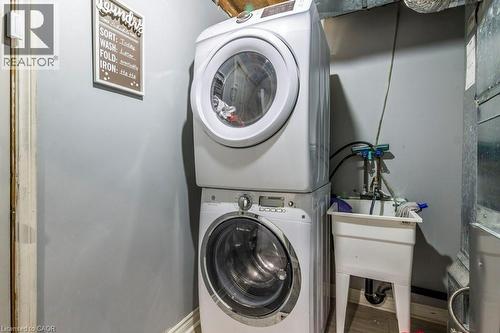 26 Moss Boulevard Unit# 77, Hamilton, ON - Indoor Photo Showing Laundry Room