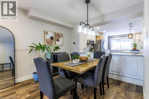 26 Moss Boulevard Unit# 77, Hamilton, ON - Indoor Photo Showing Dining Room