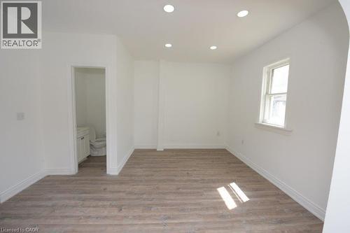 79-71 Cedar Street, Cambridge, ON - Indoor Photo Showing Other Room