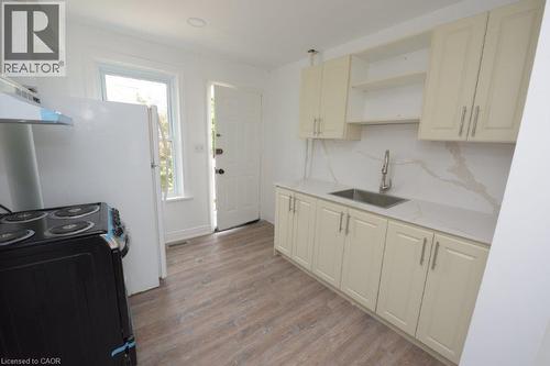 79-71 Cedar Street, Cambridge, ON - Indoor Photo Showing Other Room