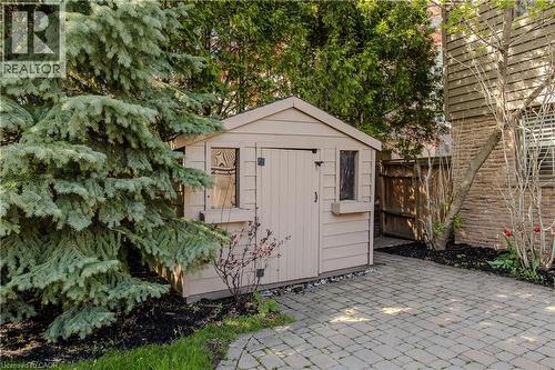 1858 Heather Hills Drive, Burlington, ON - Outdoor