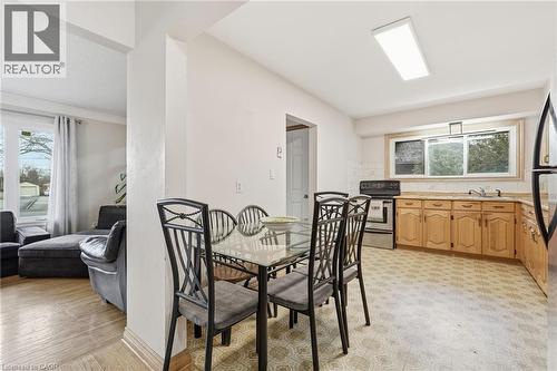 20 Nelligan Place, Hamilton, ON - Indoor Photo Showing Dining Room