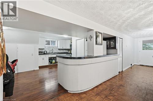 20 Nelligan Place, Hamilton, ON - Indoor Photo Showing Other Room