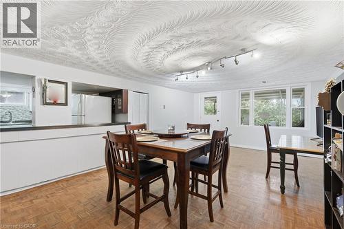 20 Nelligan Place, Hamilton, ON - Indoor Photo Showing Dining Room