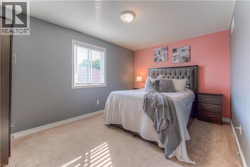 139 Pebblecreek Drive, Kitchener, ON - Indoor Photo Showing Bedroom