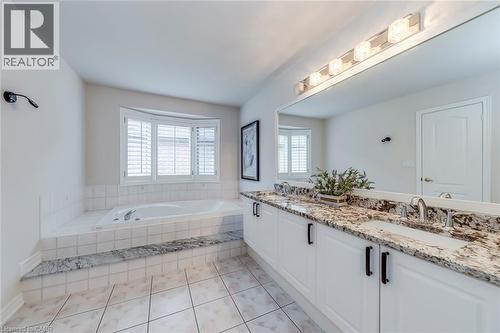 2201 Galloway Drive, Oakville, ON - Indoor Photo Showing Bathroom