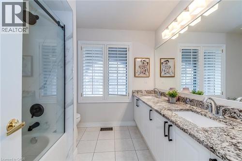 2201 Galloway Drive, Oakville, ON - Indoor Photo Showing Bathroom