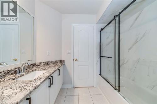 2201 Galloway Drive, Oakville, ON - Indoor Photo Showing Bathroom
