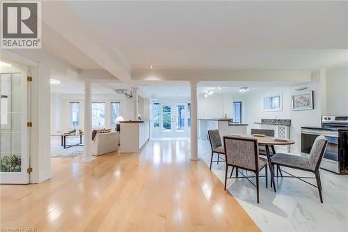 2201 Galloway Drive, Oakville, ON - Indoor