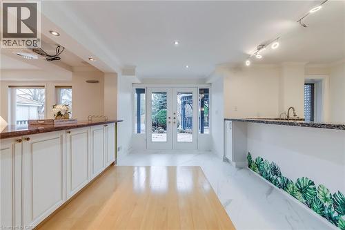 2201 Galloway Drive, Oakville, ON - Indoor Photo Showing Other Room