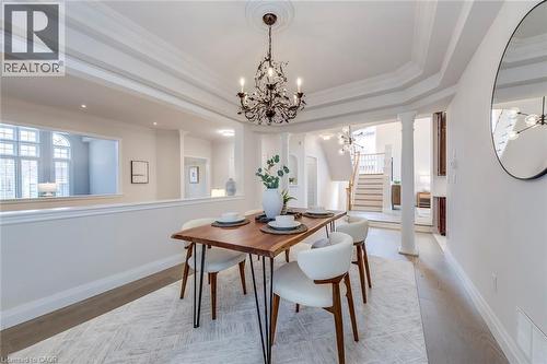 2201 Galloway Drive, Oakville, ON - Indoor Photo Showing Dining Room