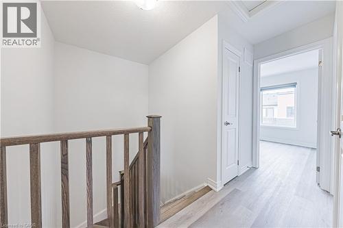 55 Dryden Lane Lane, Hamilton, ON - Indoor Photo Showing Other Room