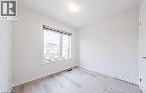 55 Dryden Lane Lane, Hamilton, ON - Indoor Photo Showing Other Room