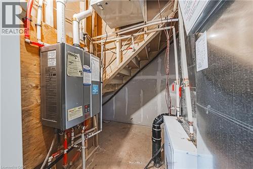 55 Dryden Lane Lane, Hamilton, ON - Indoor Photo Showing Basement
