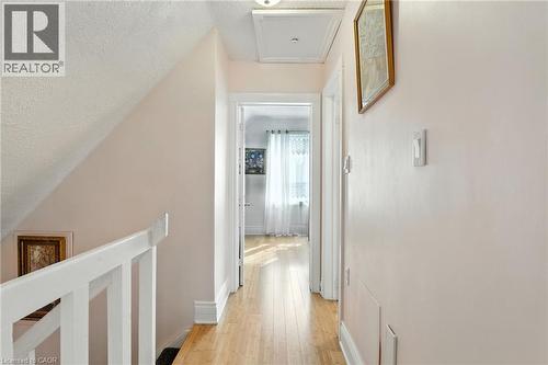 39 Clayburn Avenue, St. Catharines, ON - Indoor Photo Showing Other Room