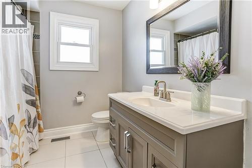 13 Petworth Road, Brampton, ON - Indoor Photo Showing Bathroom