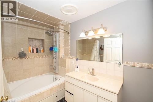 535 Mcdowell Road E, Simcoe, ON - Indoor Photo Showing Bathroom