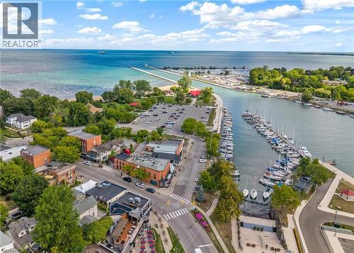 88 Lakeport Road Unit# 33, St. Catharines, ON - Outdoor With Body Of Water With View