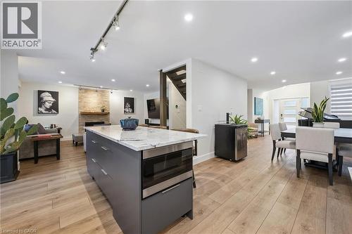 28 Kathleen Court, Hamilton, ON - Indoor