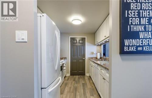 430 Pearl Street Unit# 408, Burlington, ON - Indoor Photo Showing Other Room