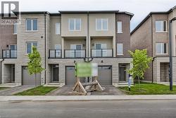 14 CLEAR VALLEY Lane  Mount Hope, ON L0R 1W0