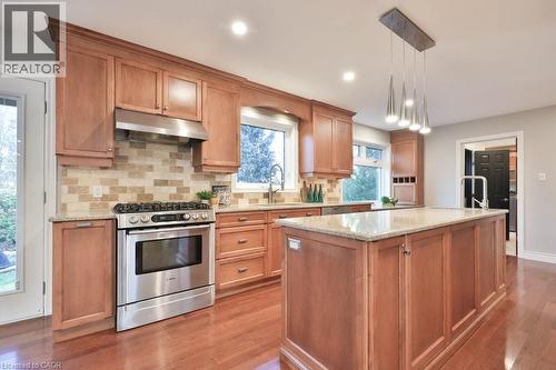 4240 Dunvegan Road, Burlington, ON - Indoor Photo Showing Kitchen