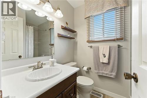 3PC Ensuite Bathroom - 3 Atkins Drive, Hamilton, ON - Indoor Photo Showing Bathroom