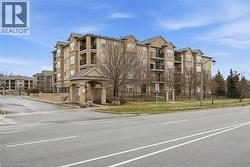 entrance from Upper Middle Road - 