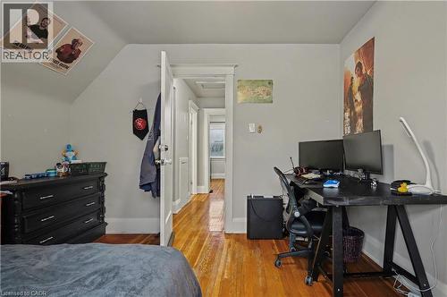39 Haddon Avenue N, Hamilton, ON - Indoor Photo Showing Other Room
