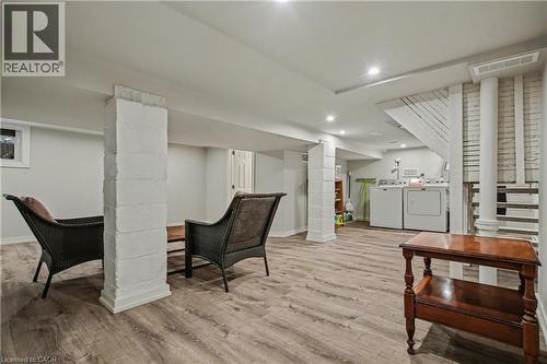 39 Haddon Avenue N, Hamilton, ON - Indoor Photo Showing Other Room