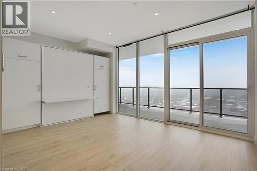 741 King Street Unit# 1809, Kitchener, ON - Indoor Photo Showing Other Room