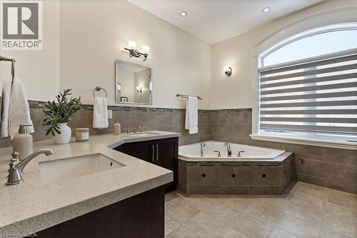 86 Canters Close, Kitchener, ON - Indoor Photo Showing Bathroom