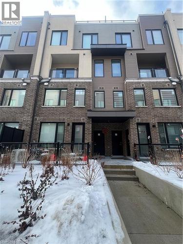 3550 COLONIAL Drive Unit# 32  Mississauga, ON L5L 0C1