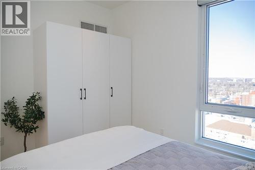 741 King Street W Unit# 1704, Kitchener, ON - Indoor Photo Showing Bedroom