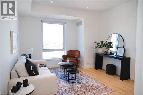 741 King Street W Unit# 1704, Kitchener, ON - Indoor