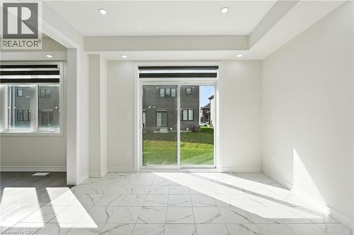 421 Barker Parkway, Thorold, ON - Indoor Photo Showing Other Room