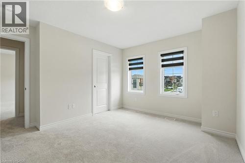 421 Barker Parkway, Thorold, ON - Indoor Photo Showing Other Room