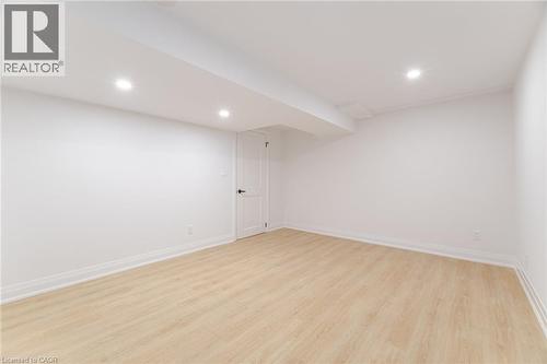 2392 Arnold Crescent, Burlington, ON - Indoor Photo Showing Other Room
