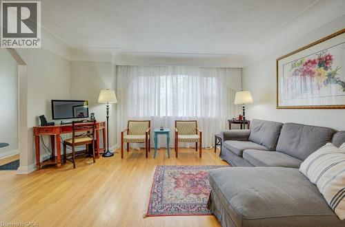 1 Bryant Court, Hamilton, ON 