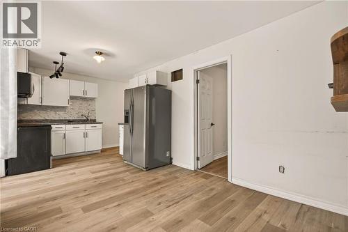 Living Room/Kitchen - 218 East 8Th Street, Hamilton, ON - Indoor Photo Showing Kitchen