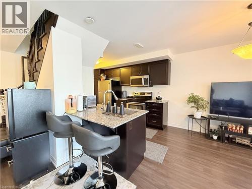 922 Apple Hill Lane, Kitchener, ON - Indoor