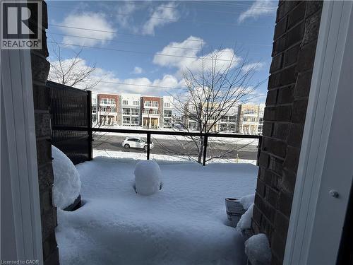 922 Apple Hill Lane, Kitchener, ON - Outdoor