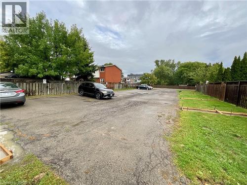 4 Rosanne Crescent, Hamilton, ON - Outdoor