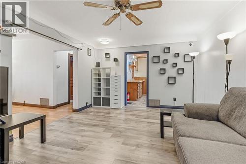 267 Thayer Avenue, Hamilton, ON - Indoor