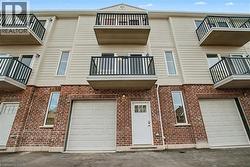 172 KEHL Street Unit# 4  Kitchener, ON N2M 3V2