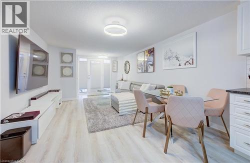 1989 Ottawa Street S Unit# 27A, Kitchener, ON - Indoor Photo Showing Dining Room